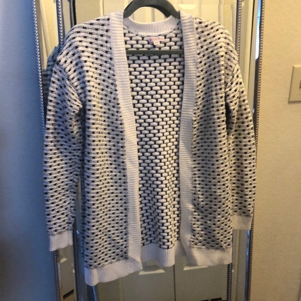 Merona black and white knit open sweater